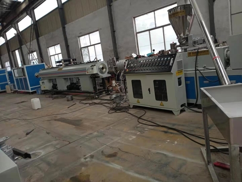 Latest company news about উত্পাদন প্রক্রিয়ায় পিভিসি পাইপের অপর্যাপ্ত বৃত্তাকার সমস্যা কীভাবে সমাধান করবেন