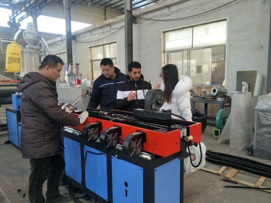 PE একক প্রাচীর ঢেউতোলা পাইপ মেশিন 380V ঢেউতোলা পাইপ উত্পাদন লাইন